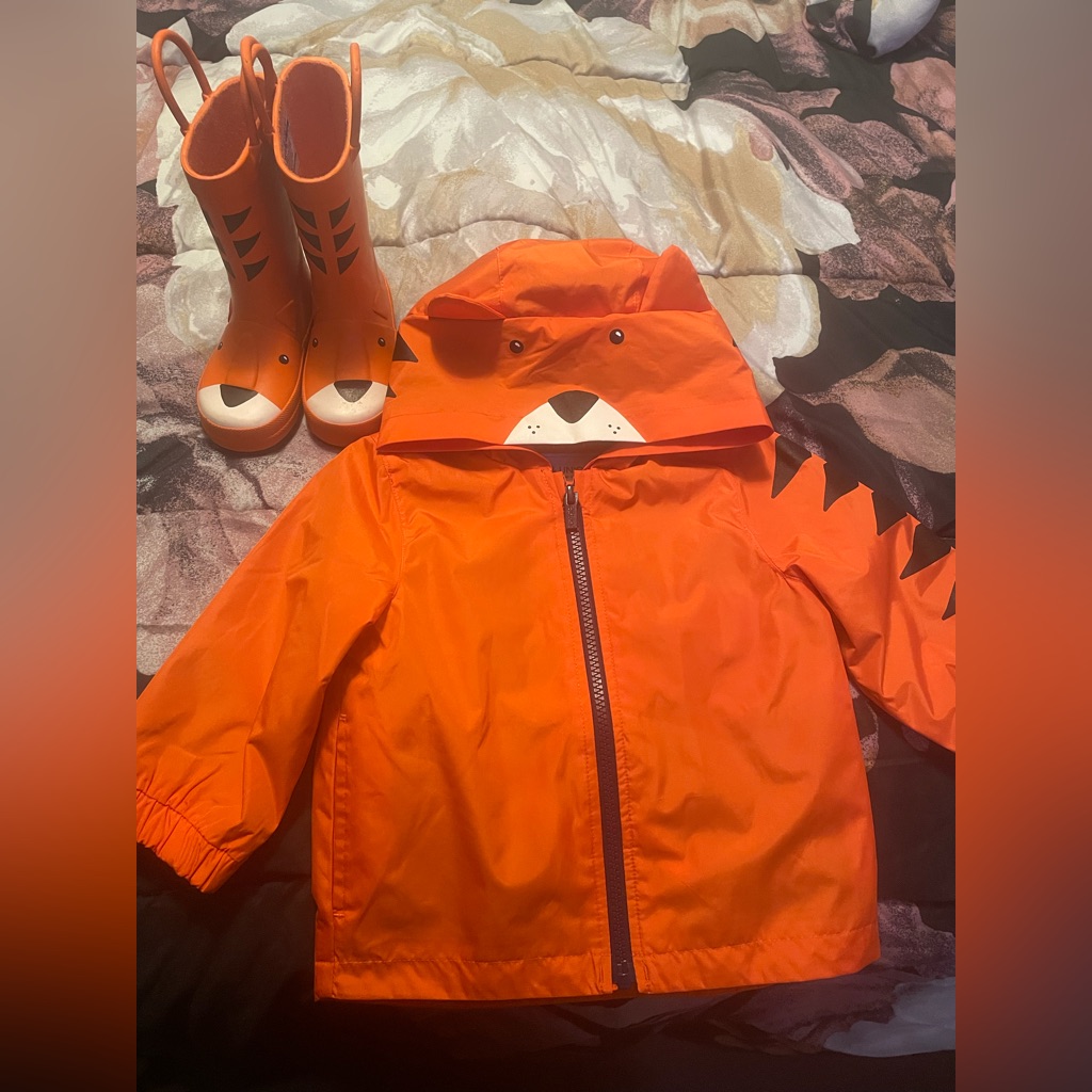 Rain Boots  Rain Coat Set